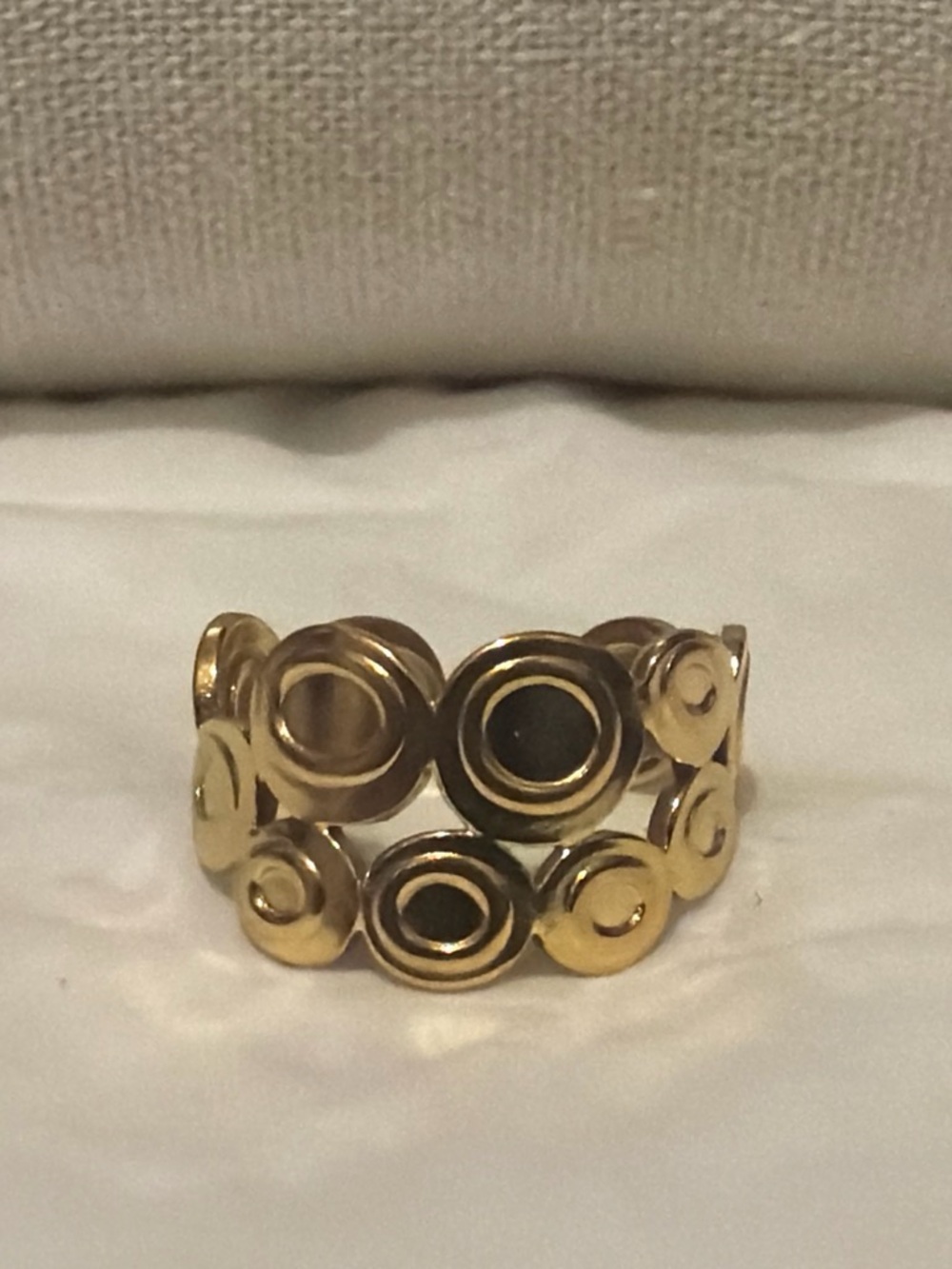Gold-Tone Circular Link Ring - Women Jewelry